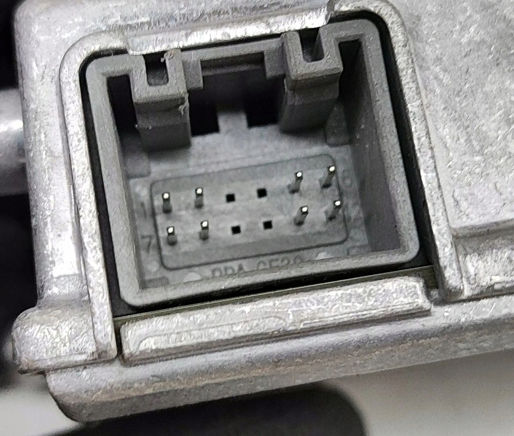 фото №7, Skoda enyaq iv 2022 камера стекло передней / лобовое