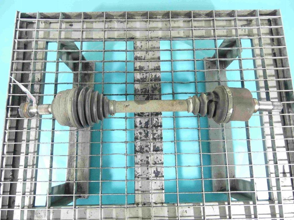 фото №1, Приводной вал левая peugeot 3008 i 09-16 2.0 hdi механическая коробка передач