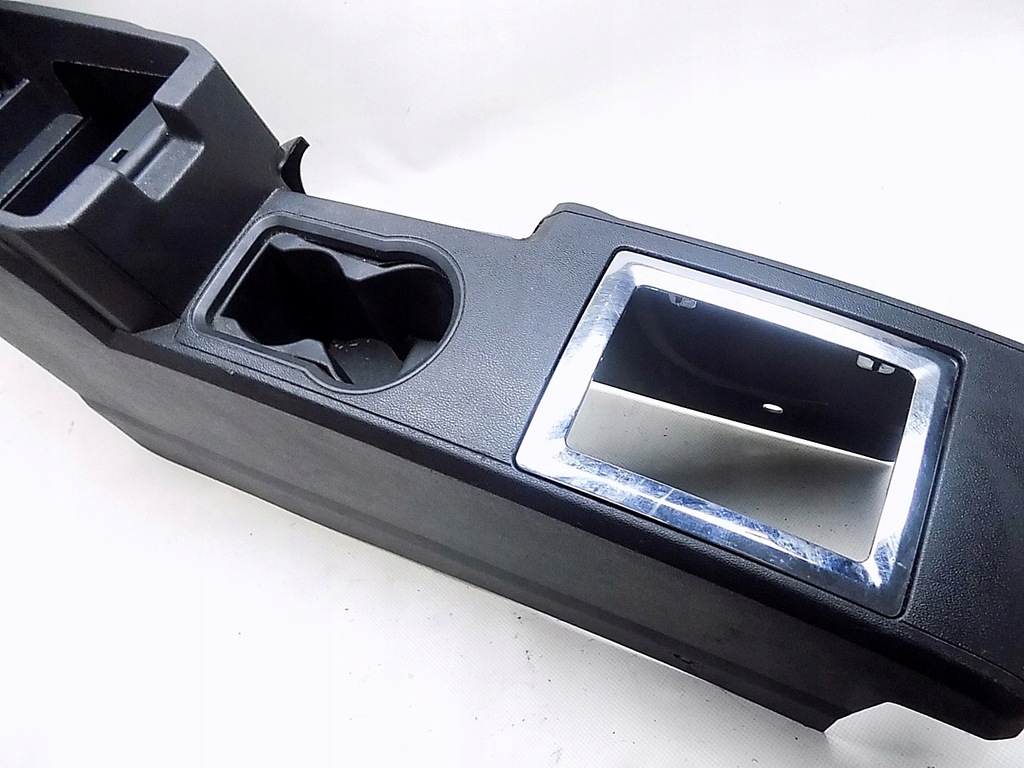 фото №11, Подлокотник туннель - dodge journey 08-12 freemont