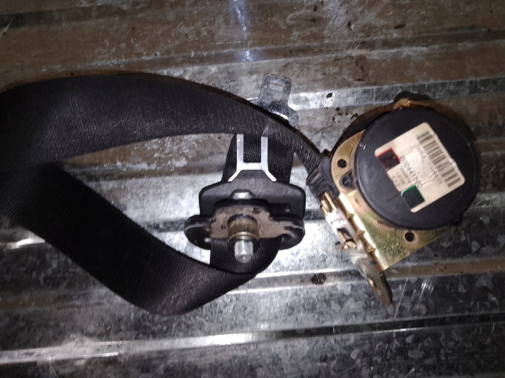 фото №1, Pas безопасности задняя mitsubishi colt 602441500