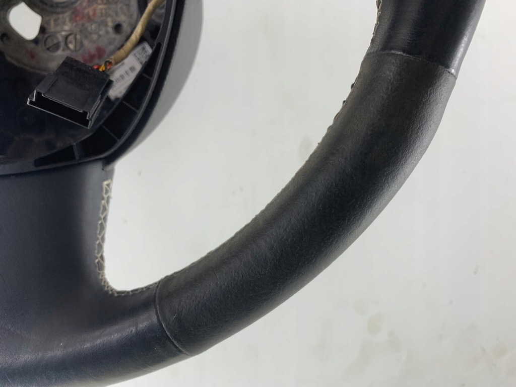 фото №5, Audi a4 b7 s-line воздуховод мультифункция кожа