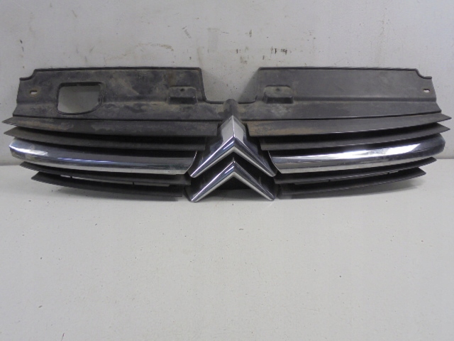 фото №1, Citroen c5 i решётка радиатора решётка радиатора dc 01-04 5d ph1 9636751980