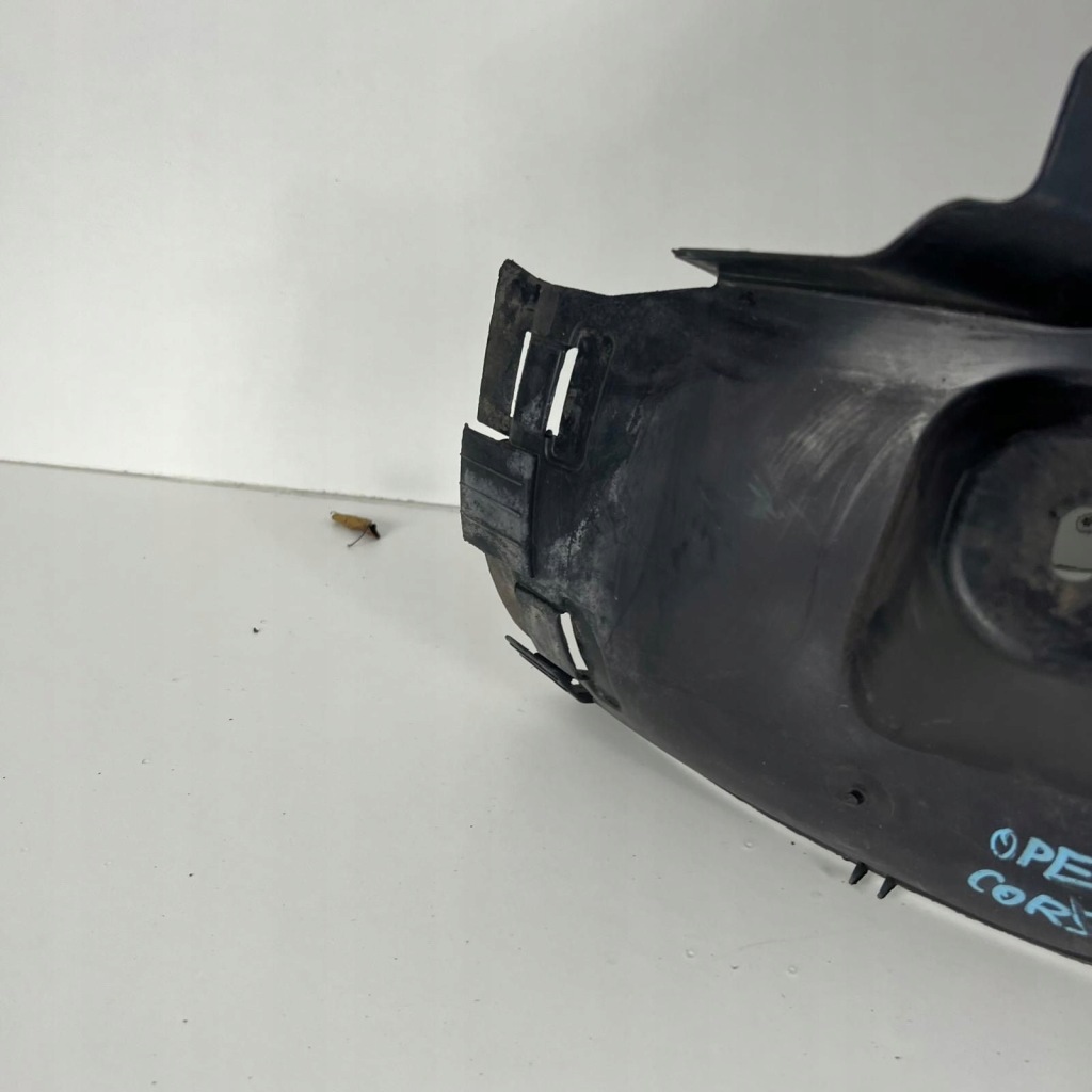 Підкрилок ліве перед ліве передні частина задня opel corsa d оригінальний номер 13187358 в Україні