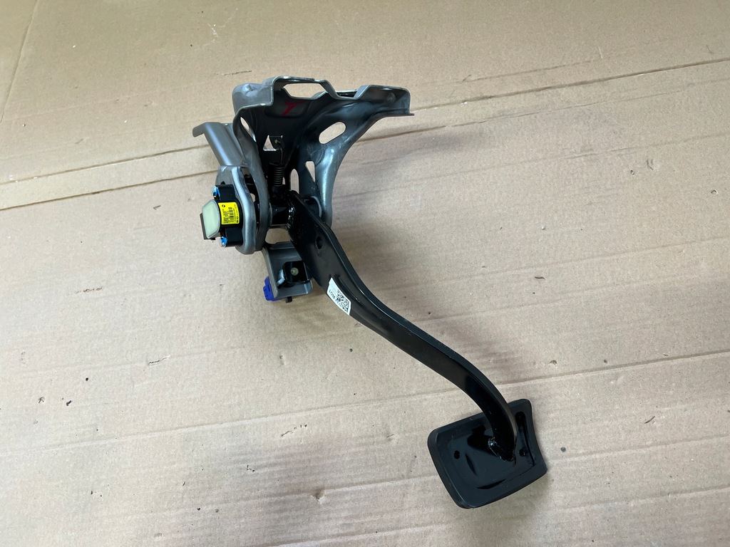 фото №9, Hyundai kona 1.6 gdi hybrid автоматическая коробка передач педаль тормоза