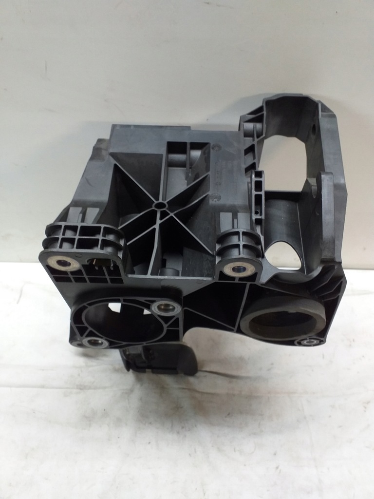 фото №4, Porsche 911 991 педаль тормоза каркас