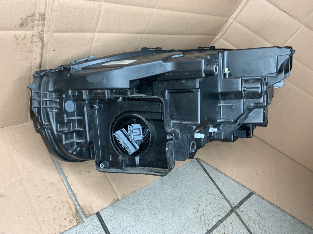 фото №7, Лампа права volvo xc90 ii full led