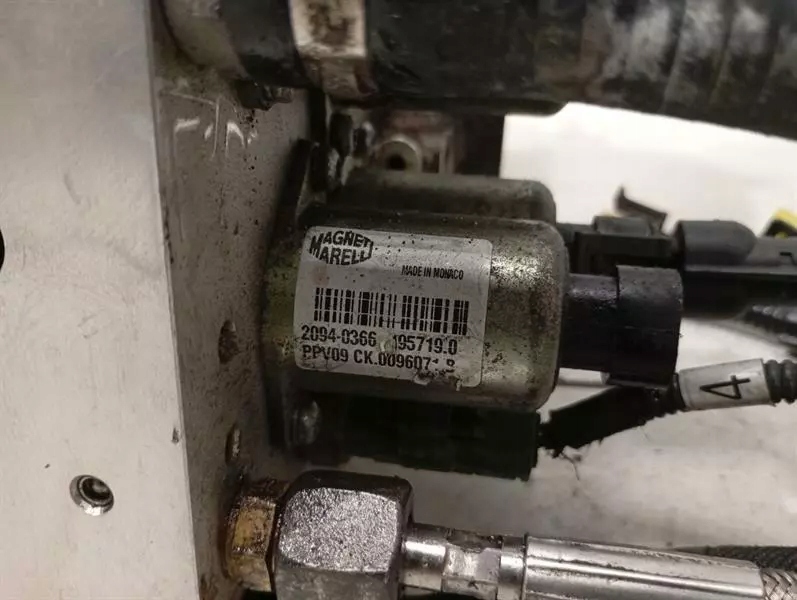 Ferrari ff f151 gearbox 305902 трансмісія power take off unit Оригінал