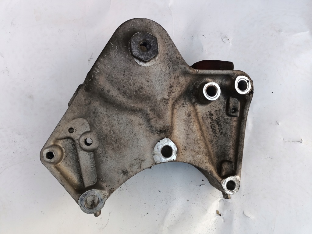 фото №3, Кронштейн кронштейн кронштейн кабіни scania r s 2326397