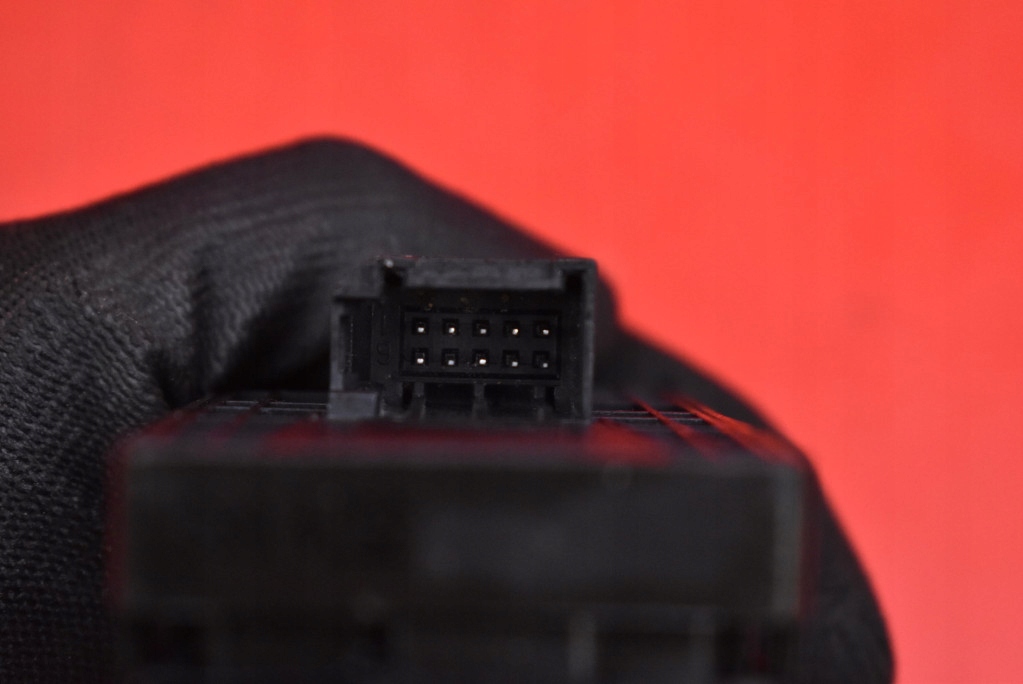 фото №7, Панель керування вікон eu 8e0959851 audi a4 b7 kombi 04-08