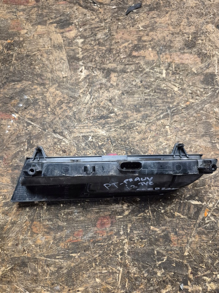 фото №10, Bmw i01 i3 лампа задняя w бампер правая lub левая 7304044 7304043