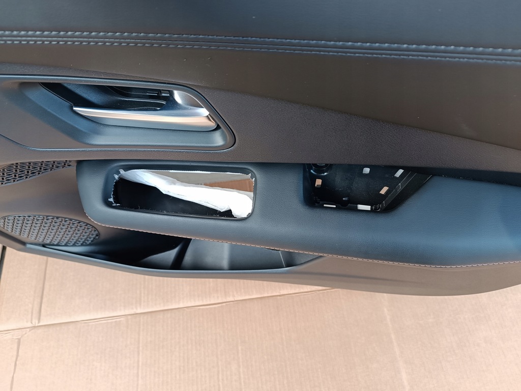 фото №7, Nissan ariya обшивка оббивка na двері праве передні