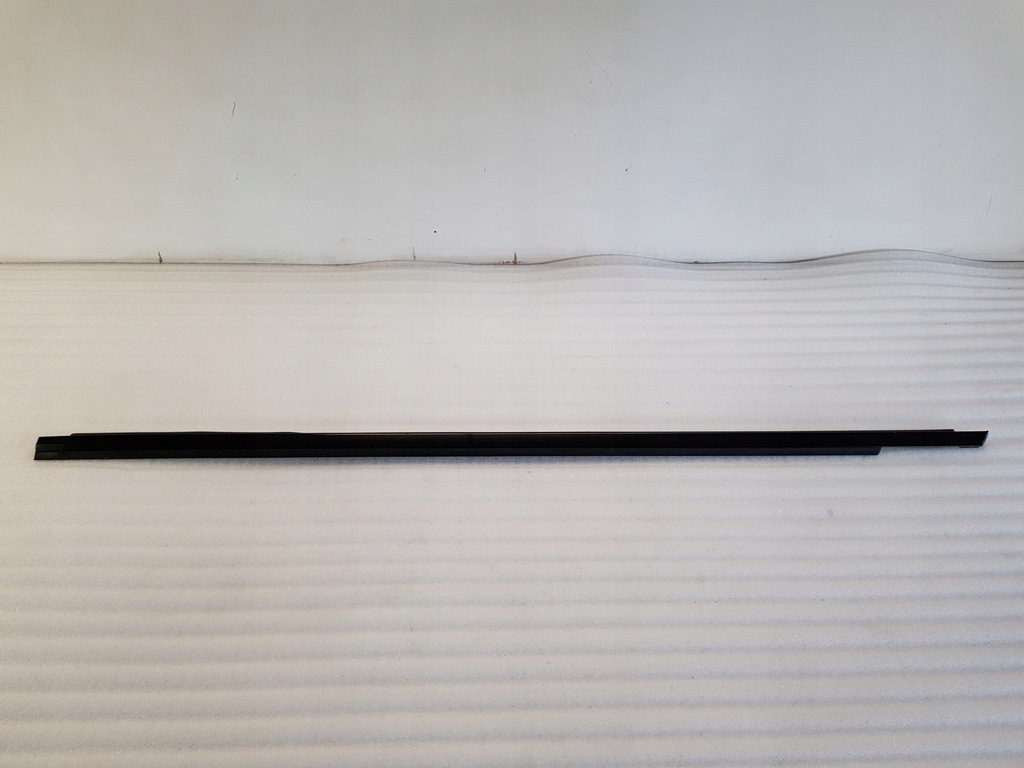 фото №1, Vw eos молдинг ущільнювач двері ліва перед 1q0