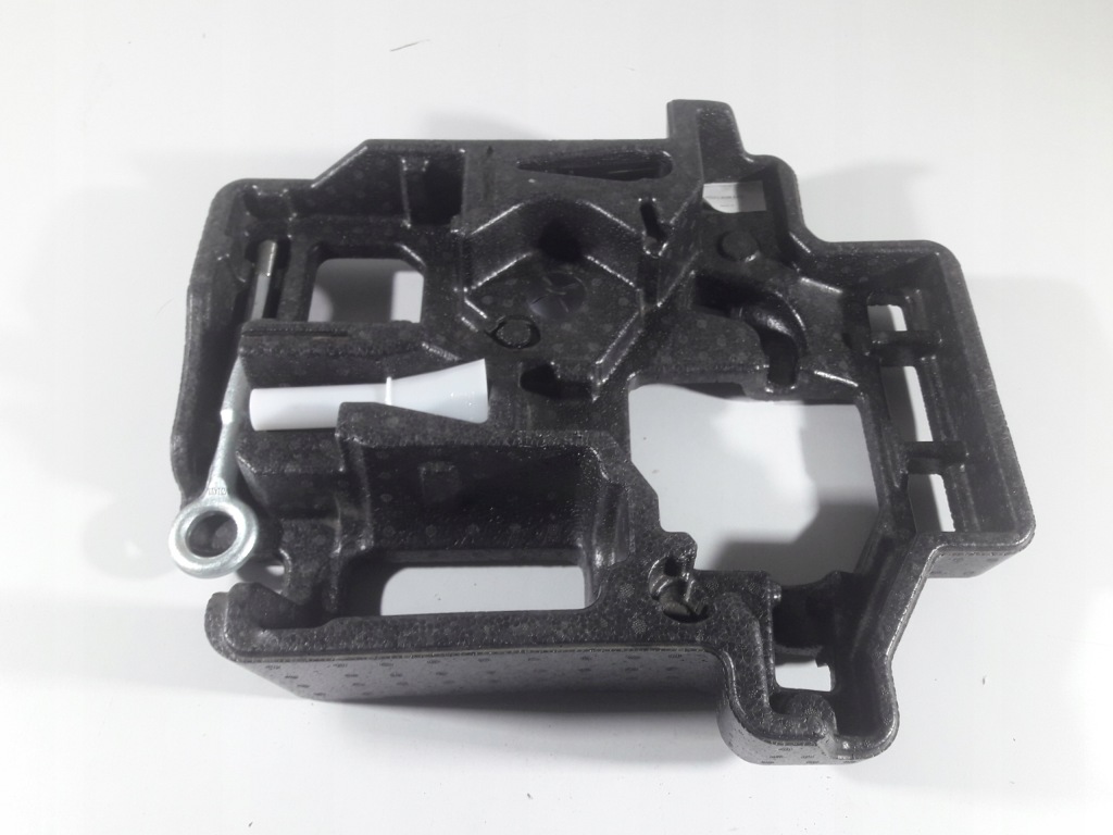 фото №1, Volvo xc60 16r- пенополистирол вкладыш багажника 31471084