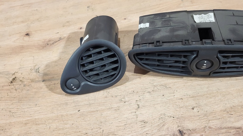 фото №3, Решётка обдув комплект renault clio iii 3 hb 3d