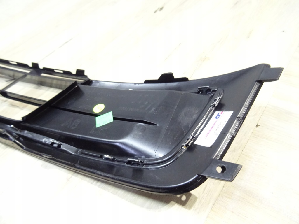 фото №10, Audi a8 d4 4h lift решётка бампера перед правая 4h0807680 r