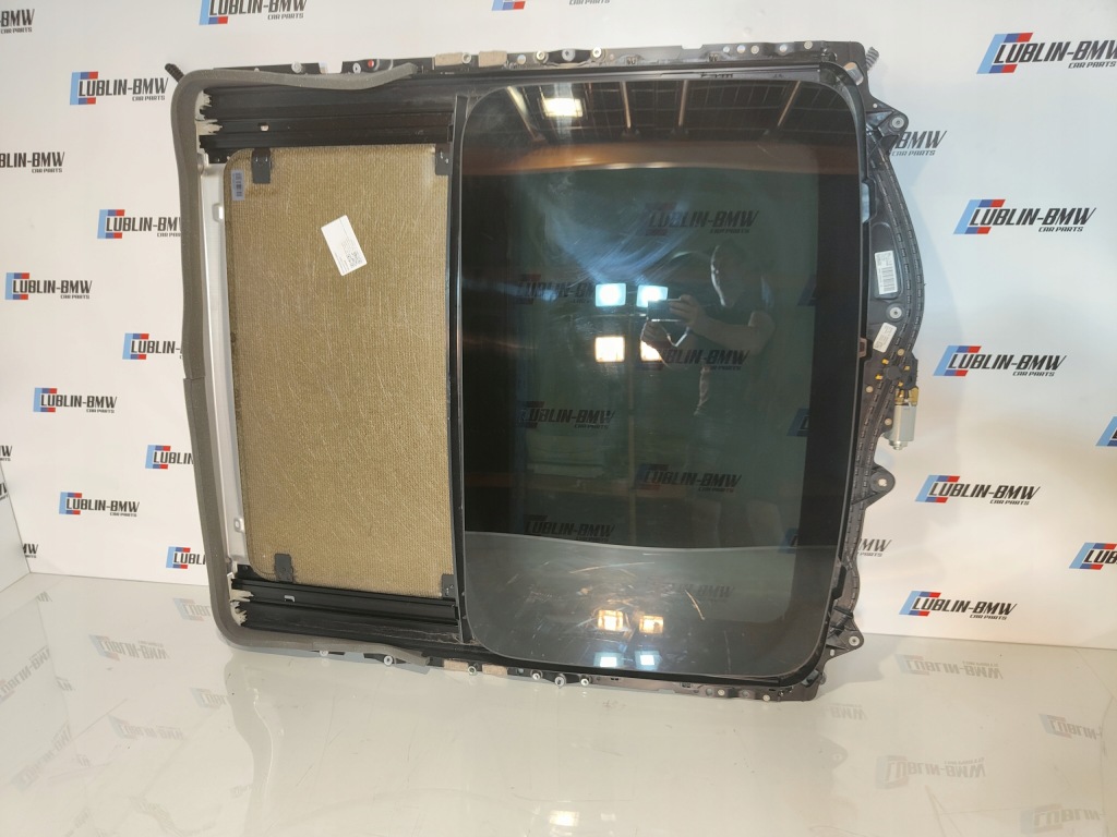 фото №7, Люк стеклянный крыша bmw g30 f90 m5
