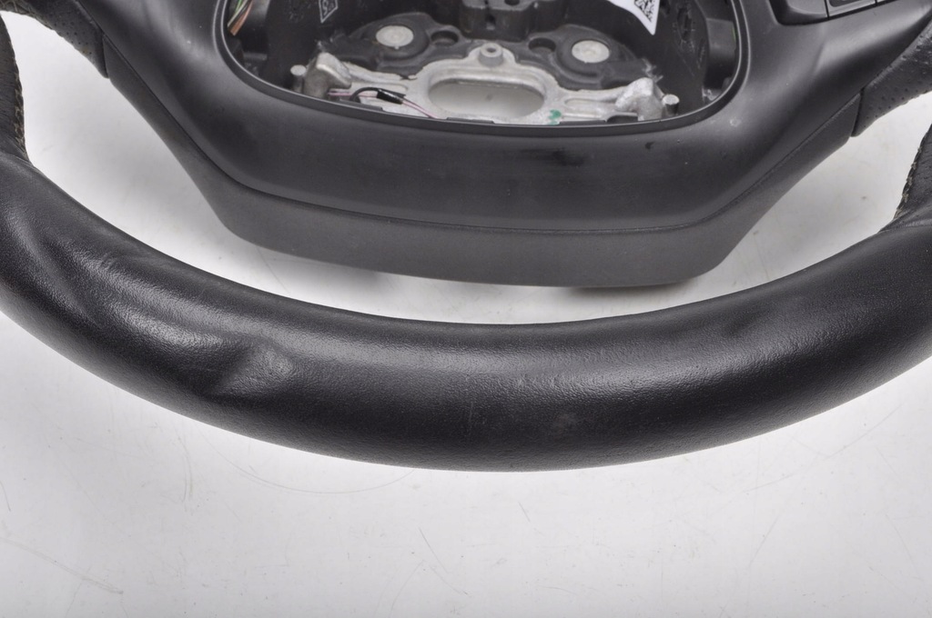 фото №7, Ford fiesta mk8 воздуховод кожаный многофункциональный