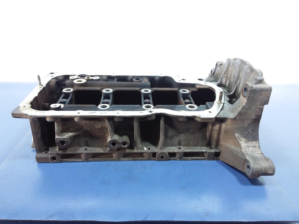 фото №1, Peugeot 207 1.4 b основание вала 9648939580