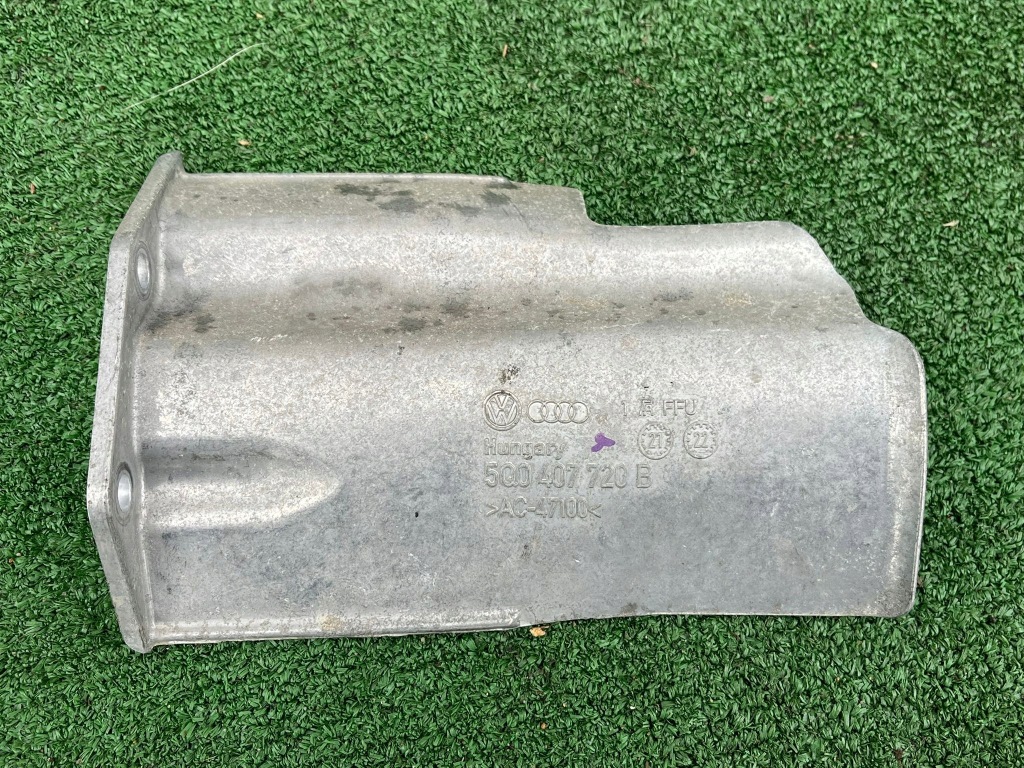 фото №1, Vw audi skoda seat защита шарнир 5q0407720b