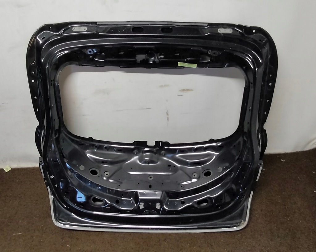 фото №9, Кришка багажника багажника задня porsche taycan turbo s 9j0