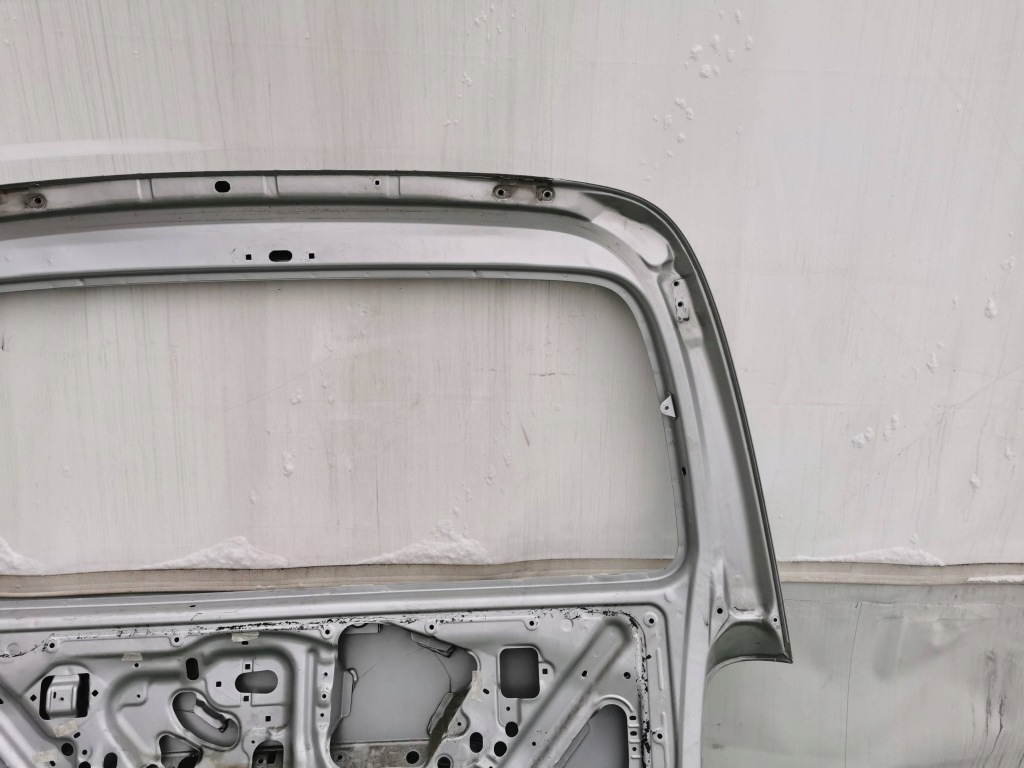 Toyota hiace 89-04 кришка багажника багажника задній задня в Україні
