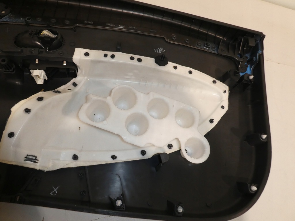 фото №8, Обшивка оббивка двері лівий renault clio iii 3 двері