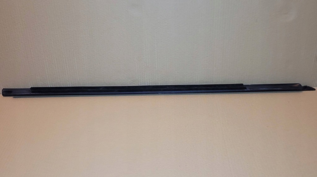 фото №9, Bmw x5 g05 x7 g07 молдинг ущільнювач скло двері лівий перед 7444091