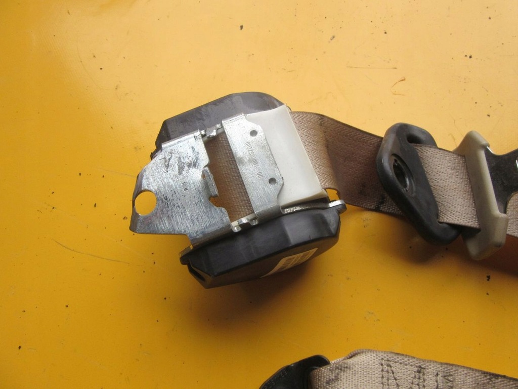 фото №8, Suzuki xl7 2007 pas безопасности задняя 3rząd