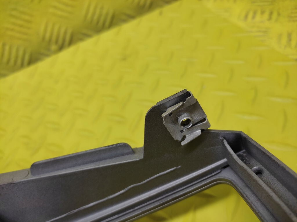 фото №13, Audi a6 c6 консоль туннель средний 4f1864261