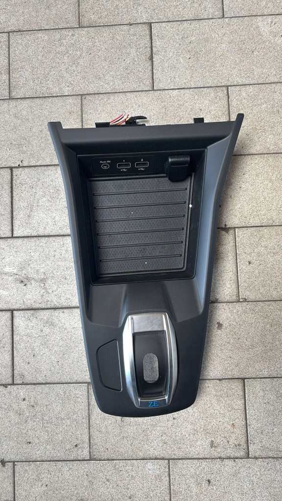 фото №1, Туннель средний рамка usb renault zoe ii lift 969355143r 280231553r