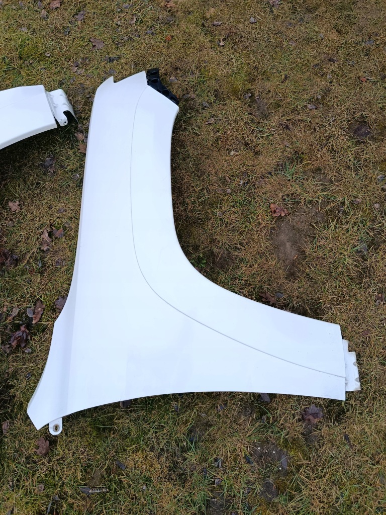 Купить Крыло  левое  перед jeep grand cherokee wk2 summit цвет pw7