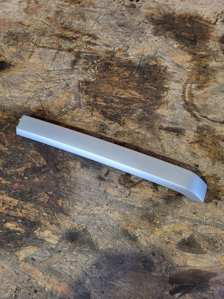 Купить Молдинг накладка рейлинг левый задний  peugeot 2008 1 9678358080