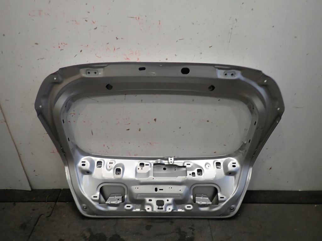 фото №4, Крышка багажника ford fiesta mk7 2008-2017