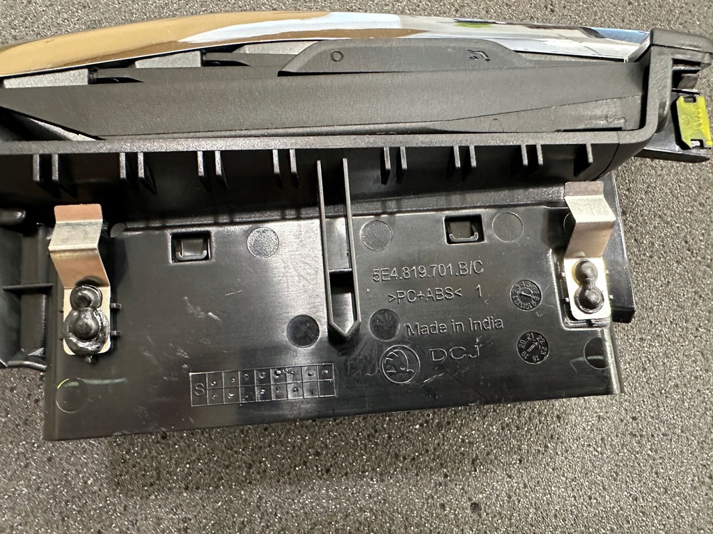 фото №5, Решітка обдув ліва octavia iv 4 5e4819701b оригінал idealna