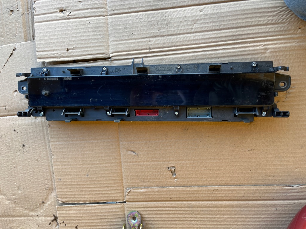 фото №1, Счетчик приборы renault scenic ii 2003-2009 1.9 dci 207 tys.km