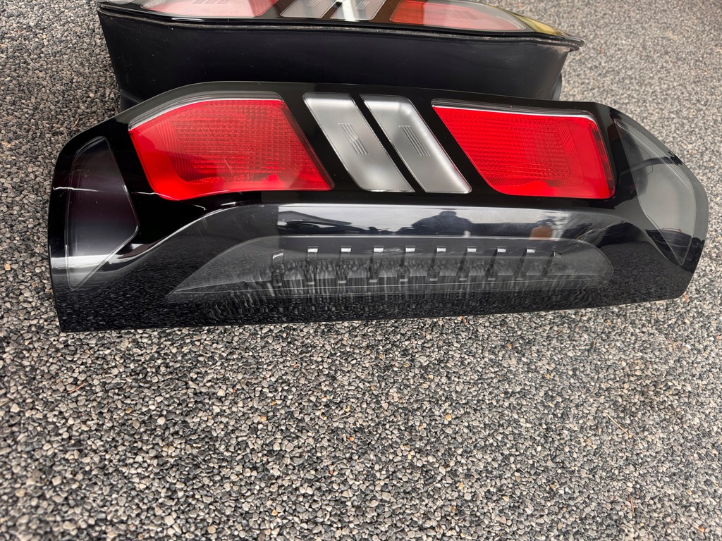 фото №3, Лампи задня ford transit custom