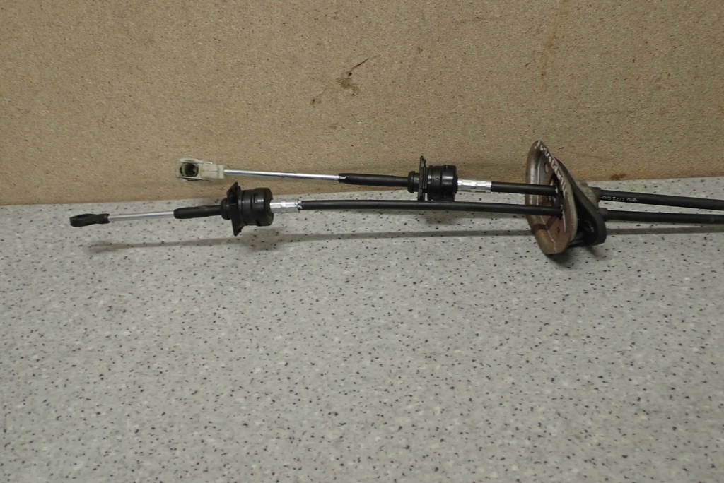 фото №11, Kia picanto 1.1i 04-11 тросы переключения передач