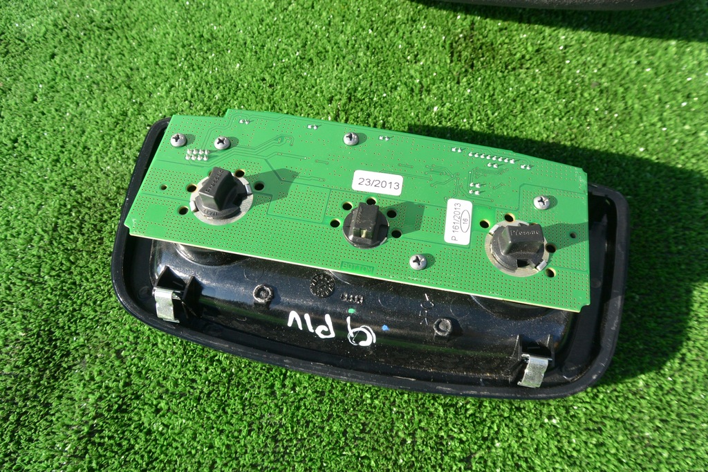 фото №14, Лампа стельовий kpl maserati ghibli quattroporte