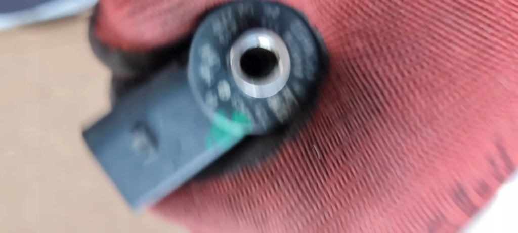 фото №11, A4 b9 8w форсунка топлива 2.0 tdi 04l130277p a5 8w q5 a6 vw audi