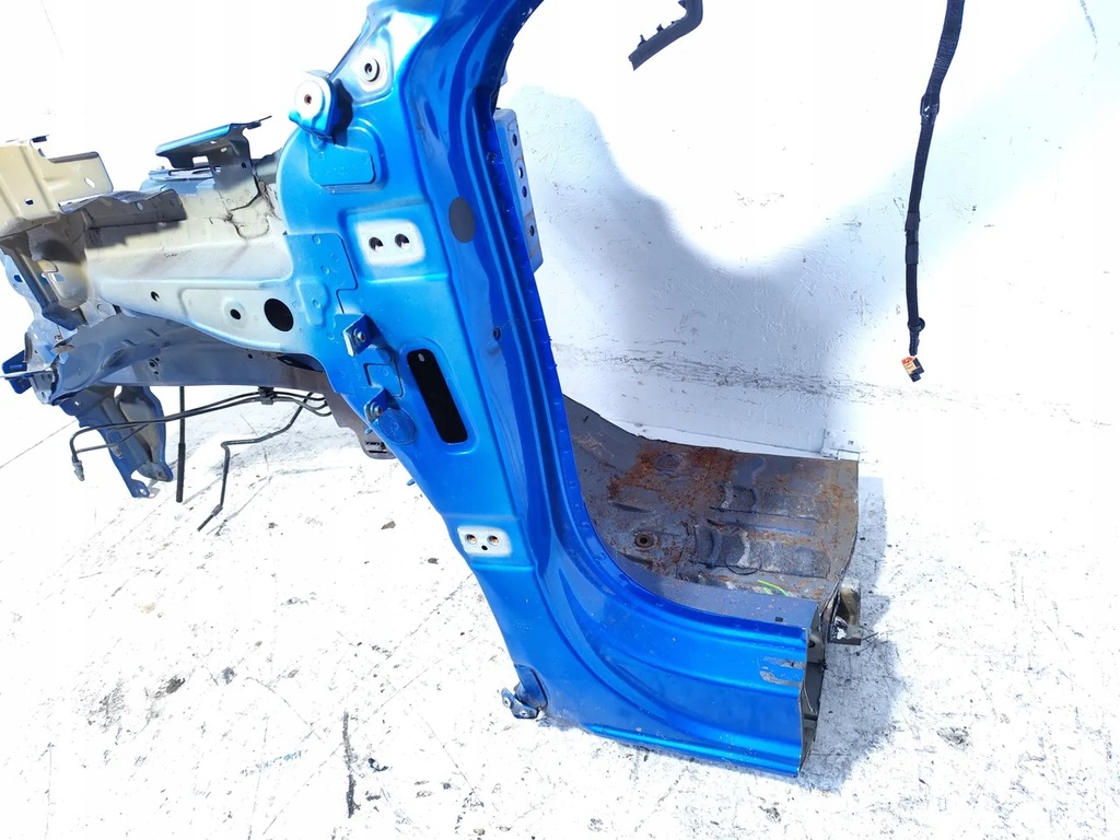 фото №11, Peugeot 2008 четверть передняя левый 2020 suv 4/5dr niebieski 19-23 e-2008