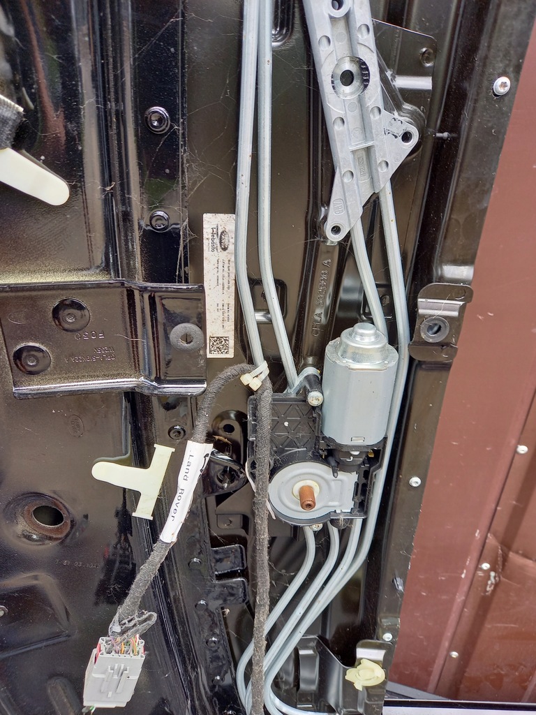 фото №14, Range rover vogue l405 крыша стойки панорама