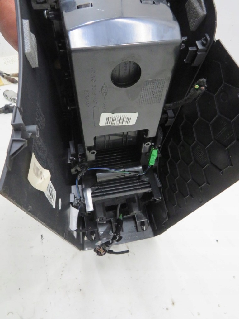 фото №6, Подлокотник кожаный кожа volvo s60 ii v60 39819457