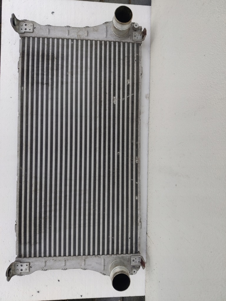 фото №1, Интеркулер toyota auris 2