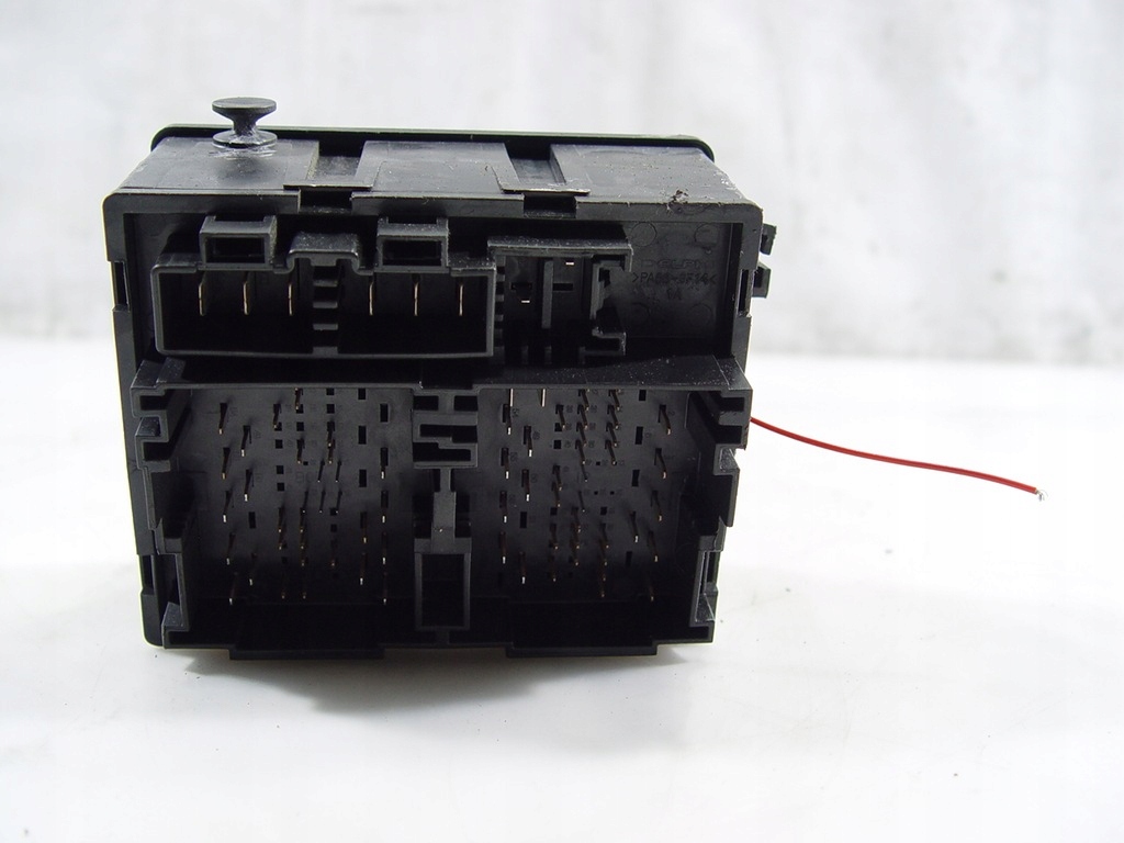 фото №5, Journey freemont 11 коробка корпус предохранителей