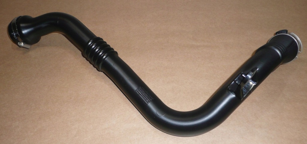 фото №2, Шланг воздуха renault megane iii 1.9 dci 8200804000 оригинал