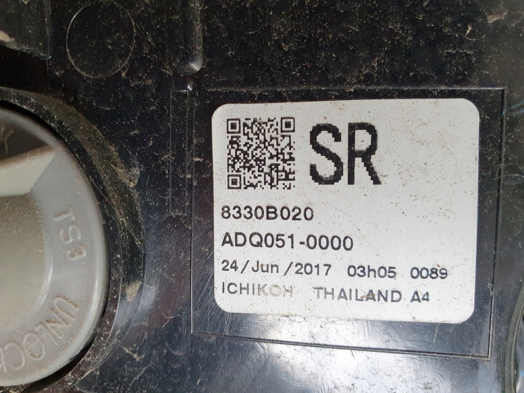 фото №7, Space star 16-19 lift лампа задняя задняя правая 8330b020