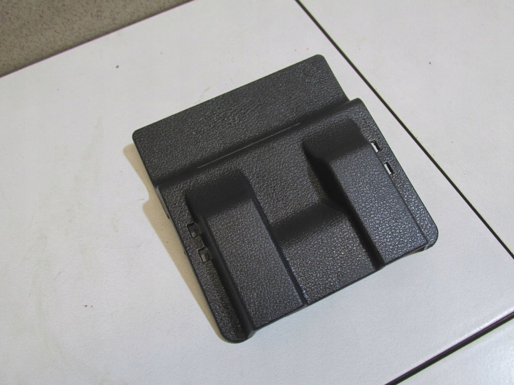 Заглушка поперечина середнього connect mk2 2016 rok [137] Ціна