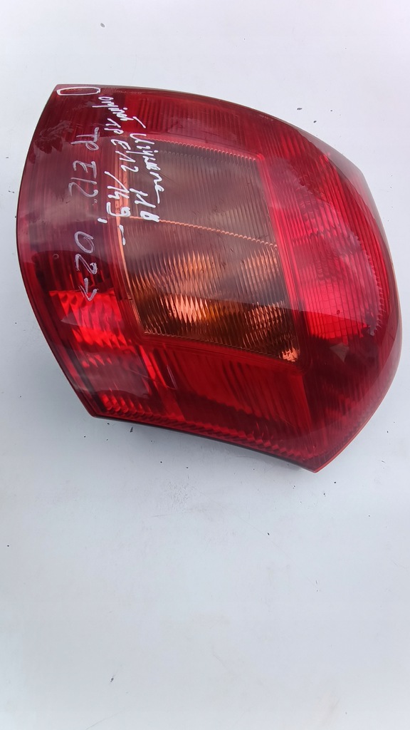 фото №2, Лампа права задня toyota corolla e12