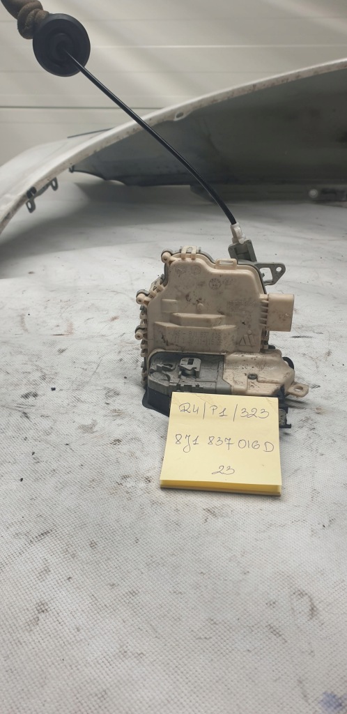 фото №1, A6 c7 4g замок двері правий перед 5pin a7 s4 b8 a5