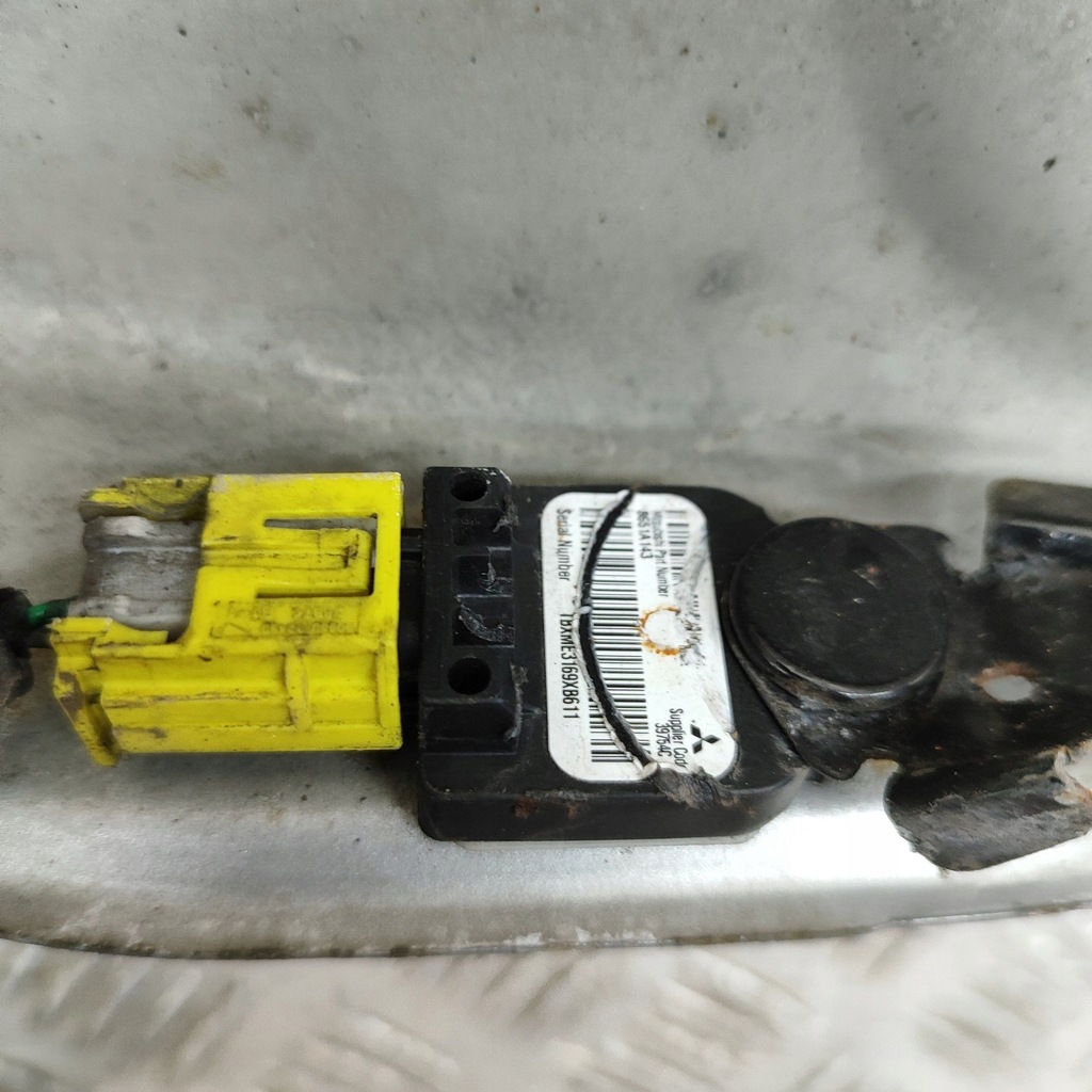 фото №7, Mitsubishi lancer 2008 панель крепления радиатора / góra